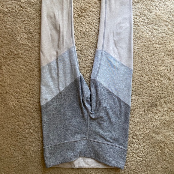 Outdoor Voices 7/8 Springs Leggings - Picture 4 of 5